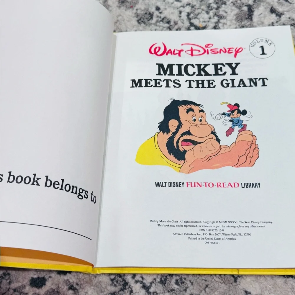 Walt Disney ‘Mickey Meets the Giant’ Fun-To-Read Library - Vol 1 Book